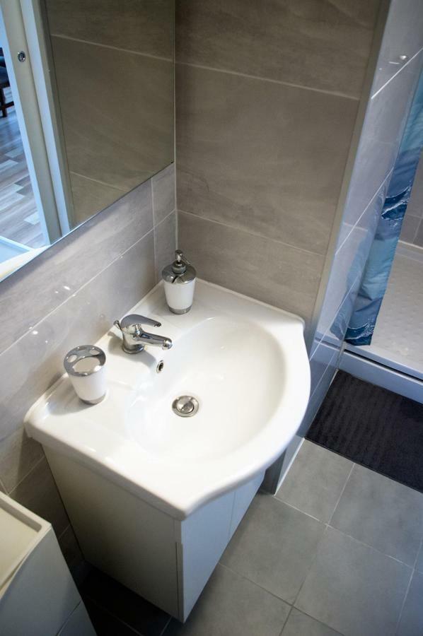 Meridian Apartment , 300M To Bus Terminal, Fast Wifi & Airport Transf Zágráb Kültér fotó